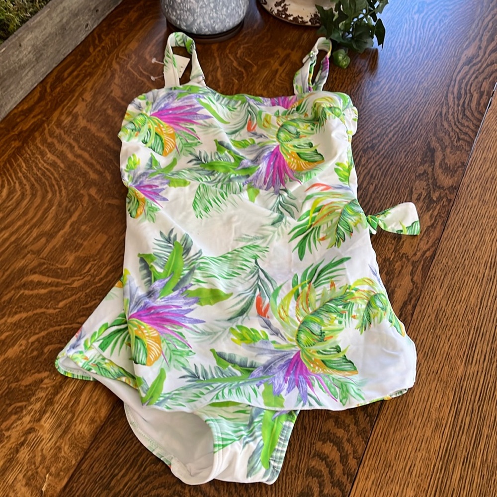 Byron Blue Floral Swim